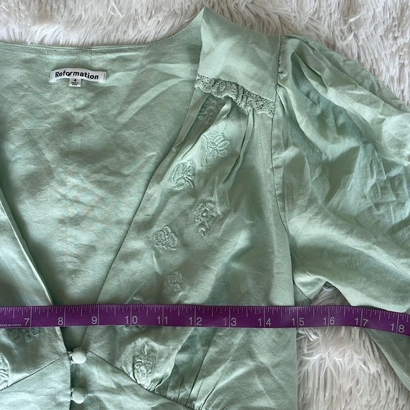 Reformation The Lawrence Long Sleeve Blouse V Neckline and Puff Sleeves size 4 - Picture 10 of 11